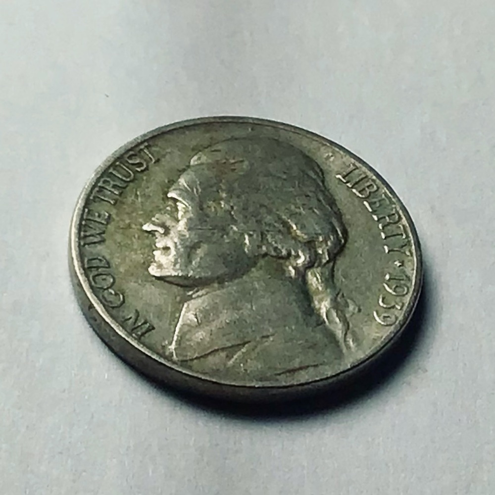 ✅❤️1939 Nickel Coin  CLAD VINTAGE PLEASE MAKE REASONABLE OFFERS